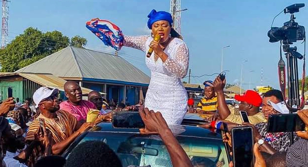 Hot Audio] Shut up, I’m more than 20 men – NPP Felicia to party supporters